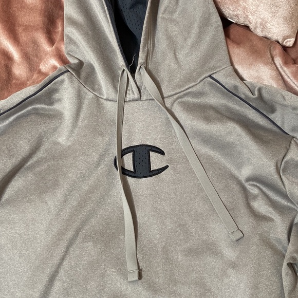 MINT CONDITION. Men’s Champion “Double Dry” Hoodie - Picture 2 of 5